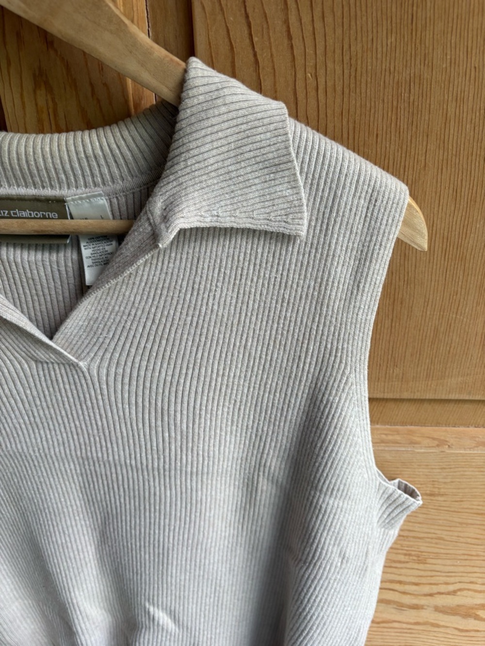 Liz Claiborne 100% Cotton Tan Knit Collared Tank | Size Large - Picture 4 of 4